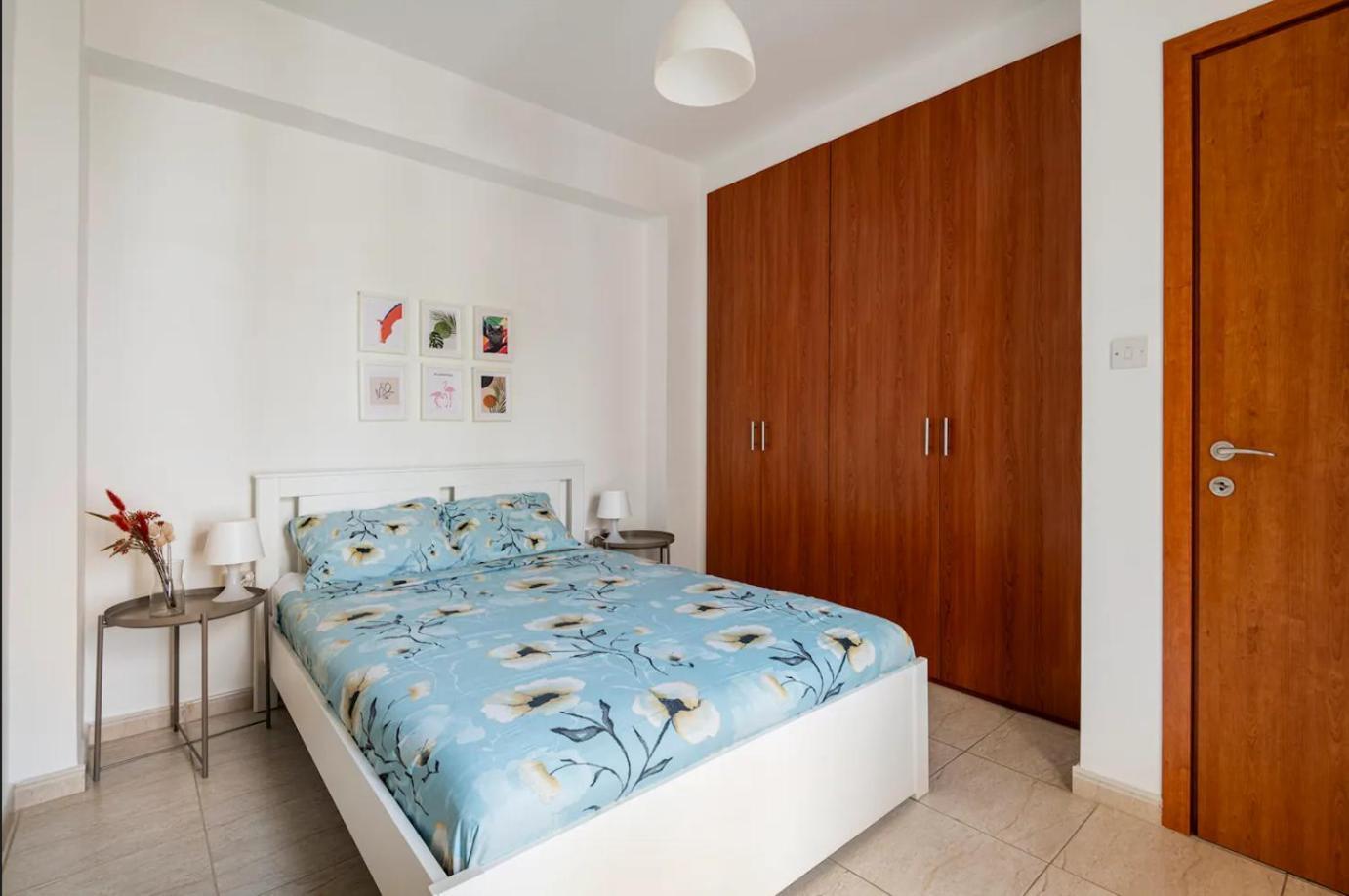Top Floor Apartment City Center لارنكا المظهر الخارجي الصورة